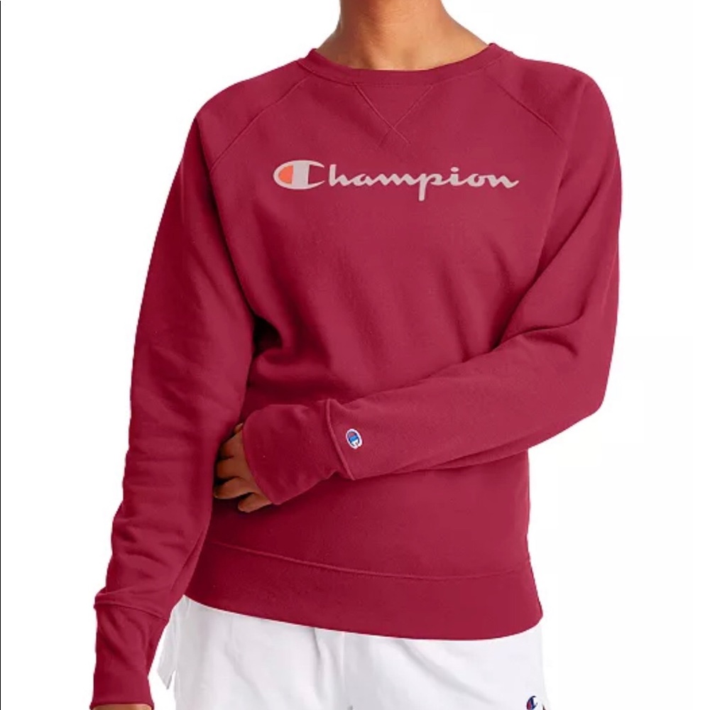 Woman’s XS Champion Fleece pullover. Cranberry Red